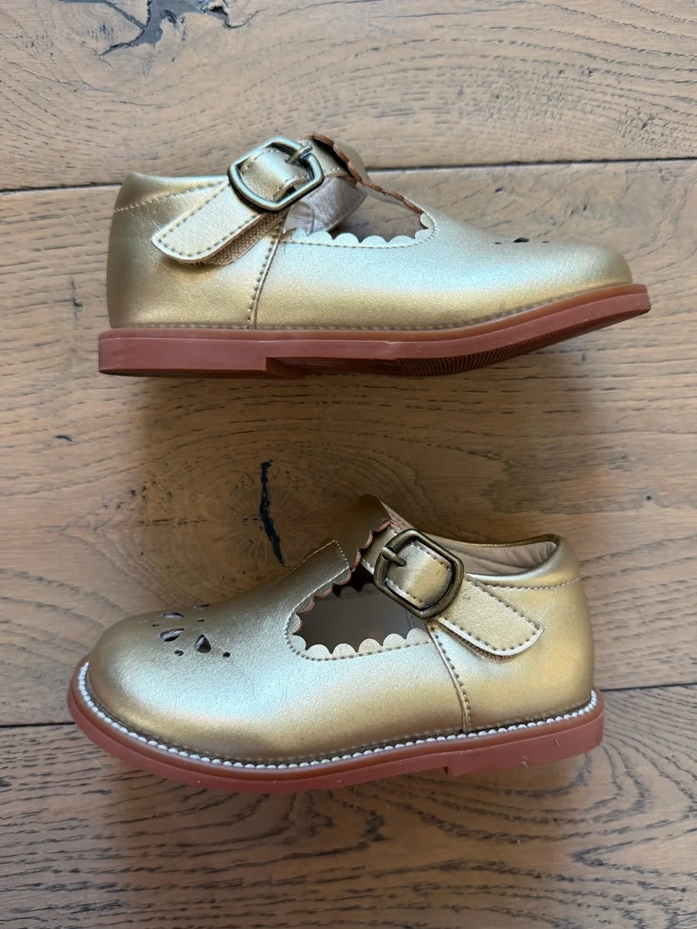 Felix & Flora Gold Mary Jane Shoes Toddler Size 7